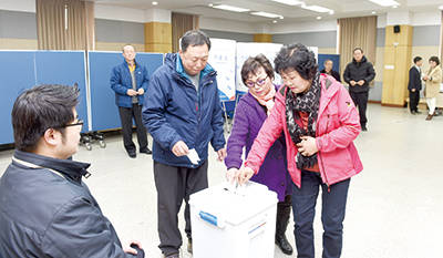 조합정 선거 최초로 전국 동시에 치러졌다. 처음으로 시행된 동시 선거인 만큼 선거 과정에서 적지 않은 논란이 야기되는 등 개선해야 한다는 목소리가 설득력을 얻고 있다. 