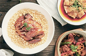 크리스탈제이드 잠원점의 홍콩식으로 구워낸 닭고기 구이.