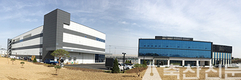 우진비앤지 최첨단 자동화 백신공장 준공