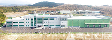 <줌인>제주양돈조합, 축산물종합유통센터 준공