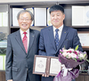 <나눔축산운동 실천 현장>11월 나눔축산인에 심동의 홍성낙협 본부장