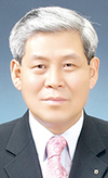 <새의자>강원축협운영협의회 엄경익 회장