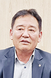 <새의자> 충북축협운영협의회 김홍기 회장