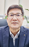 <새의자> 보은옥천영동축협 구권회 상임이사
