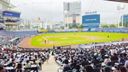 부산우유 스폰서 데이로 창원 NC파크 ‘들썩'