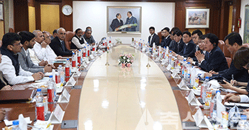 “인도와 윈-윈 해법찾는다”…글로벌 경영 박차