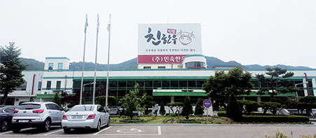 민속엘피씨 전경. 